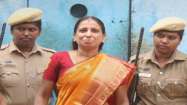 நோ.. நளினியின் பரோலை மேலும் சில நாட்கள் நீட்டிக்க சிறைத்துறை அதிகாரிகள் மறுப்பு!