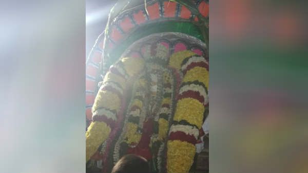 காதற்ற ஊசியும் வாராது காண் கடைவழிக்கே - இன்று பட்டினத்தார் குருபூஜை