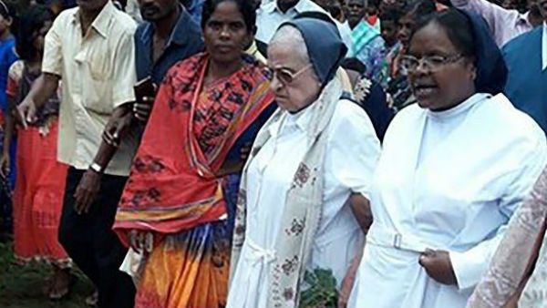 விசா மறுப்பு.. 50 ஆண்டுகளுக்கு பிறகு ஒடிஸாவை விட்டு வெளியேறிய ஸ்பெயின் நாட்டு சமூக சேவகி