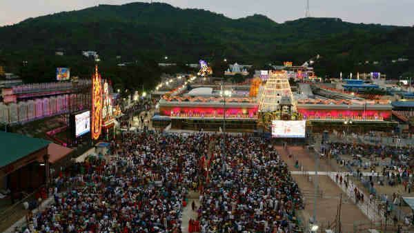 திருமலை பிரம்மோற்சவம் அக்டோபர் 4ல் கருடசேவை - ஜெகன்மோகன் ரெட்டி பட்டு வஸ்திரம்