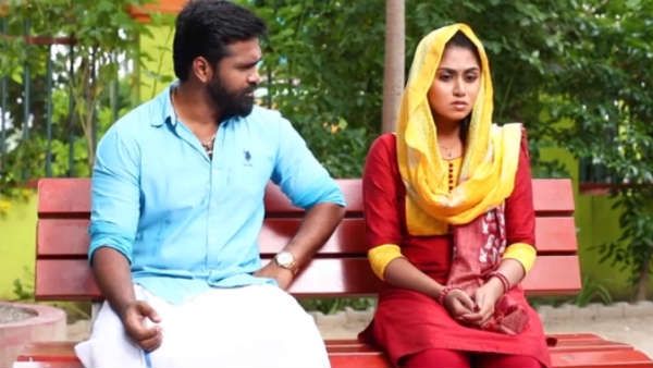Ayudha Ezhuthu Serial: 2 பேரும் பேசாம கைக்கோர்த்து இப்படியே இருக்கலாம்!