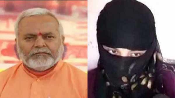 நிர்வாண மசாஜ் பண்ண சொல்வார்.. மாதவிடாய்னாலும் விடமாட்டார்.. அதிர வைக்கும் சின்மயானந்தா மறுபக்கம்