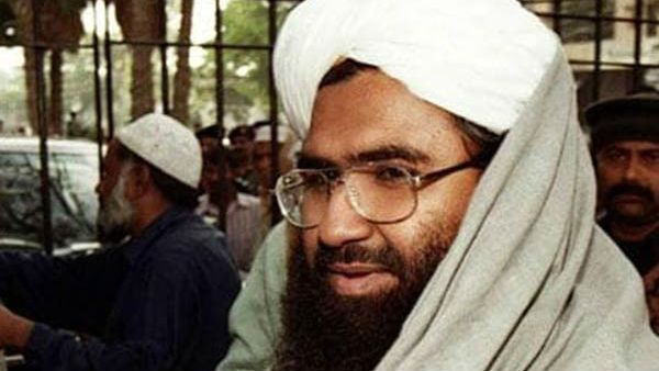 பயங்கரவாதி மசூத் அசாரை சிறையில் இருந்து ரகசியமாக விடுதலை செய்தது பாக்.? மிகப் பெரிய நாசவேலைக்கு சதி?