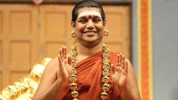 நித்யானந்தா மர்மம்.. ஆசிரமத்தில் இல்லையாமே.. எங்கு போனார்.. என்னதான் நடக்கிறது!