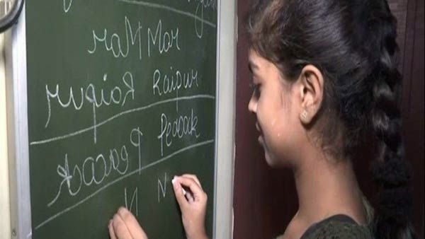 நண்பன் பட எபெக்ட்.. வைரஸையே தூக்கி சாப்பிடும் சட்டீஸ்கர் சிறுமி.. 7ம் வகுப்பிலேயே இப்டி ஒரு சாதனையா?