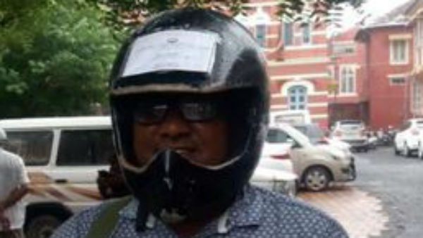 லைசென்ஸ் வேணுமா.. ரைட்ல பாருங்க ஆபிசர்.. அட, ஷாவோட ஐடியா சூப்பராத்தான் இருக்கு!