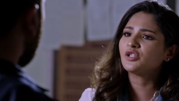 Run Serial: பாய் ஃபிரண்டுக்கு பச்சக்குன்னு உதட்டில் முத்தம் குடு!