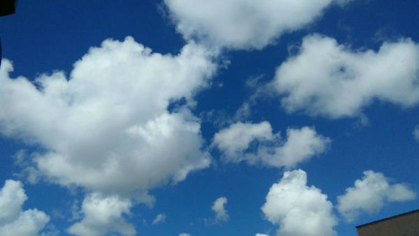 ரெட் அலெர்ட்னு சொன்னாங்கே.. வெயிலு சுள்ளுனு அடிக்குதேப்பு.. திகைப்பில் திண்டுக்கல்வாசிகள்