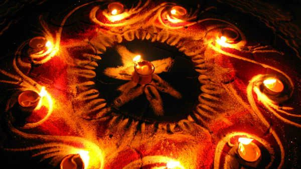 தீபாவளிக்கு இந்த பொருட்களை வீட்டிற்குள் வாங்கி வையுங்க - லட்சுமியின் அருள் தேடி வரும்