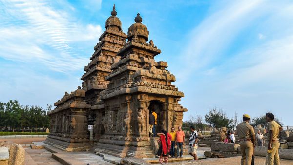 மாமல்லபுரத்தில் சுற்றுலா பயணிகளுக்கு விதிக்கப்பட்ட தடை நீக்கம்