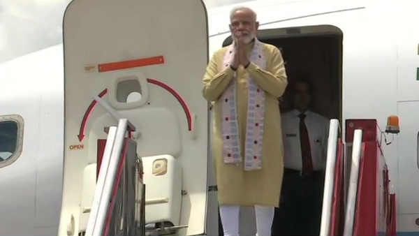 சளைக்காமல் திரும்பத் திரும்ப வரும் மோடி.. அலுக்காமல் கோ பேக் சொல்லும் தமிழகம்.. ஏன்?