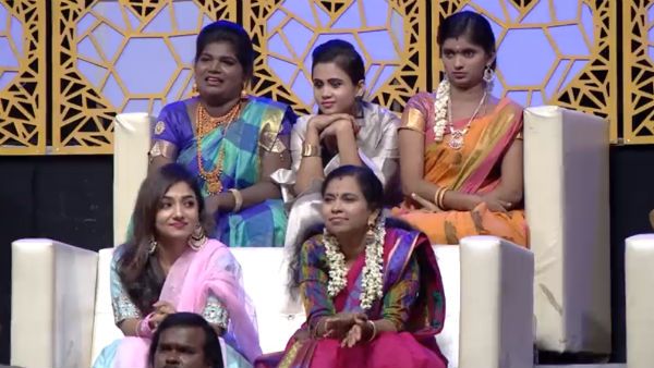 vijayadashami Special: என்னாது...வித்யா பாலன் கொண்டையில விஜய் டிவி தெரியுதா?