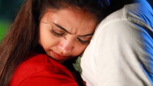 Eeramana rojave serial: மீசை வச்ச மாமா உன் மேல் ஆசை வச்சேண்டா... அடடா அடடா!