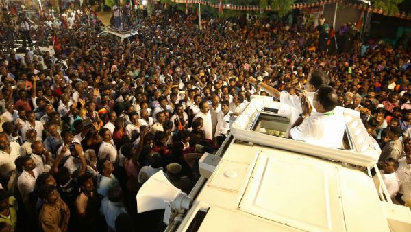 ஸ்டாலின் பிரச்சாரத்திற்கு கடல் போல திரளும் தொண்டர் கூட்டம்.. நாங்குநேரியில் திமுக கூட்டணி குஷி