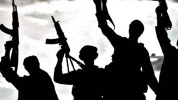 காஷ்மீரில் 5 மே.வங்க கூலித் தொழிலாளர்கள் சுட்டுப் படுகொலை- தொடரும் தீவிரவாதிகள் வெறிச்செயல்