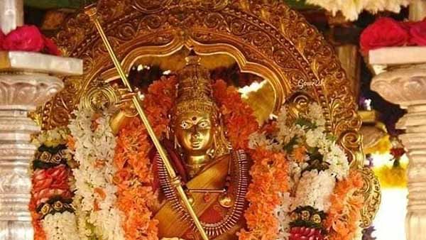 விஜயதசமி கோலாகலம் : அம்பு எய்து அரக்கனை கொன்ற அன்னை - வன்னி மரத்தில் அம்பு போட்ட முருகன்