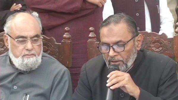 அயோத்தி தீர்ப்பு.. 5 ஏக்கர் மாற்று இடம் வேண்டாம்.. இஸ்லாமிய அமைப்புகள் பரபரப்பு முடிவு!