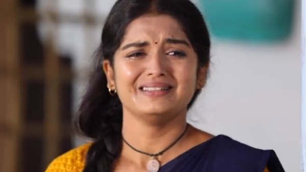 Kaatrin Mozhi Serial: கடவுளே...சொந்த வீட்டில் திருடி சீன போடறானே...!