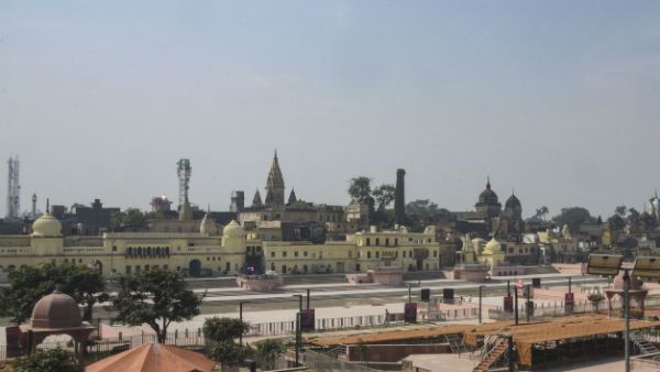 30 வருஷத்தில் முதல் முறை.. அயோத்தியில் ராமர் கோயிலுக்கு கல் செதுக்கும் பணியை நிறுத்தியது விஹெச்பி