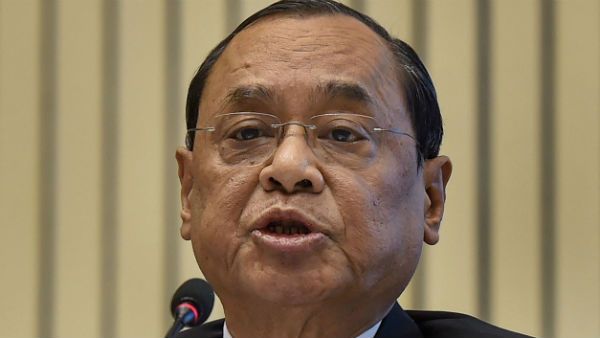 சபரிமலையில் மட்டுமல்ல.. மற்ற கோயில்கள், மசூதிகளிலும் பெண்கள் செல்ல கட்டுப்பாடு.. ரஞ்சன் கோகாய்