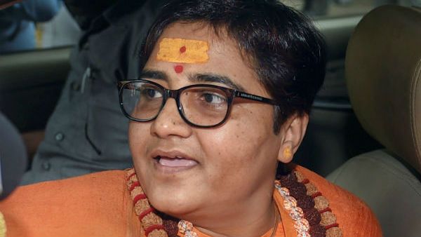 கோட்ஸே பற்றிய பிரக்யா தாக்கூரின் சர்ச்சைக்குரிய பேச்சு.. நாடாளுமன்ற அவை குறிப்பிலிருந்து நீக்கம்!