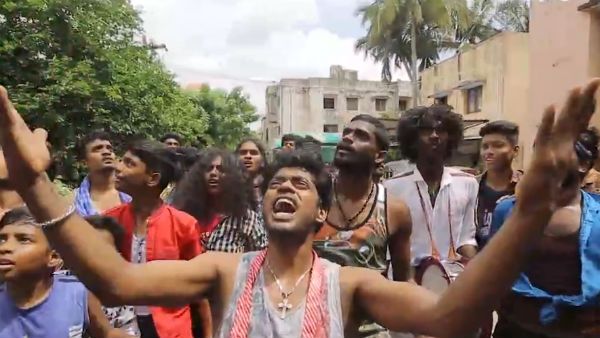 ஏரியா புள்ளீங்கோ வித் சாண்டி.. செம குத்தாட்டம்!