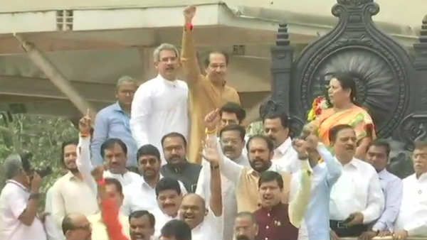 தலைகீழ நின்னாலும் 