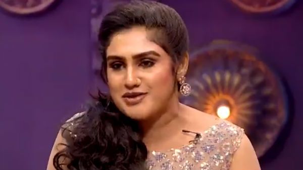 குக்கு வித் கோமாளி.. லாஸ்லியாவுக்கு பிடிச்சதை சமைக்கிறாரே வனிதா விஜயகுமார்!