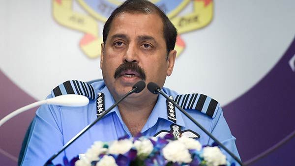 ஹவாய் கடற்படை தளத்தில் துப்பாக்கிச் சூடு.. இந்திய விமான படை தளபதி உள்ளிட்டோர் உயிர் தப்பினர்!