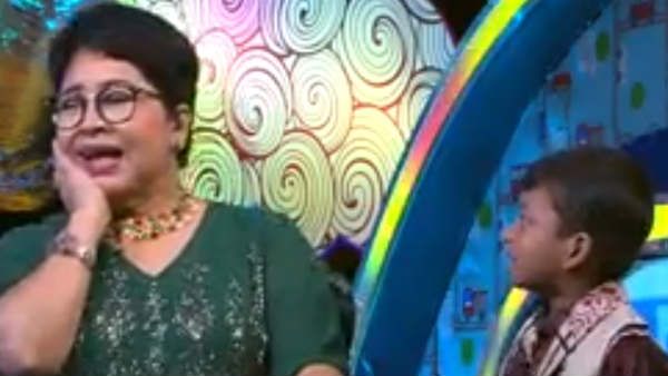 மன்னனும் நானே குட்டி சுட்டீஸும் நானே...!