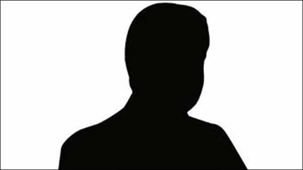 ம்ஹூம்.. வரமாட்டேன்.. சுட்டே கொன்னுடுவாங்க.. அடம்பிடித்த கைதி.. கண்ணாடி துண்டால் கிழித்து அட்டகாசம்