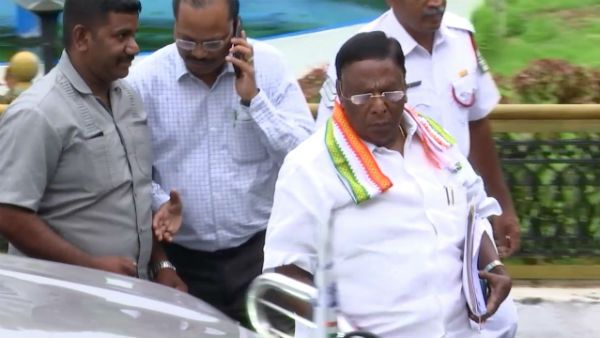 தெலுங்கானா என்கவுண்டர் இறைவன் கொடுத்த தண்டனை.. நாராயணசாமி கருத்து