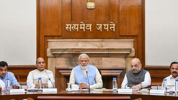 தேசிய மக்கள்தொகை பதிவேடு திட்டத்திற்கு மத்திய அரசு அதிரடி ஒப்புதல்.. ஆவணங்கள் தேவையில்லை என விளக்கம்