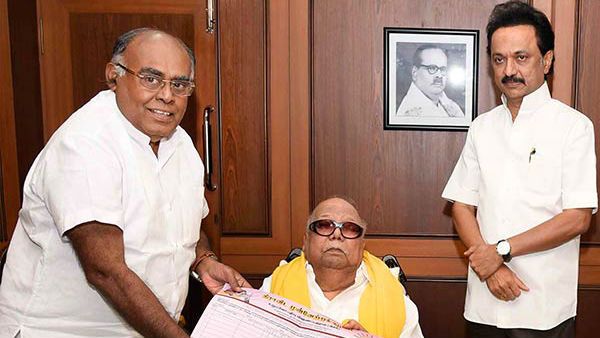 திமுகவில் இருந்து பழ. கருப்பையா விலகல்- கார்ப்பரேட் நிறுவனமாக செயல்படுவதாக குற்றச்சாட்டு!