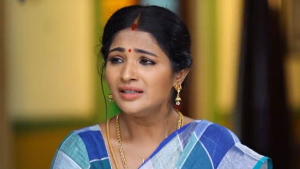 Ayudha Ezhuthu Serial: உங்க வசதிக்கு கேரக்டரை தொலைச்சுடறீங்க எப்படி?