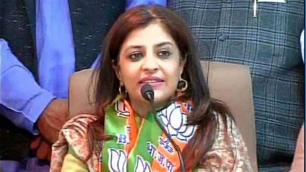 மத பாகுபாடு இல்லை.. பாகுபாடு காட்டுவதாக பாஜகவின் வாட்ஸ்அப்பில் பதிவிட்ட சாஜியா இல்மி.. விளக்கம்