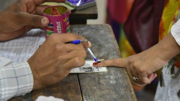 தமிழக உள்ளாட்சித் தேர்தல் Live: 2-ஆம் கட்ட வாக்குப் பதிவு நிறைவு