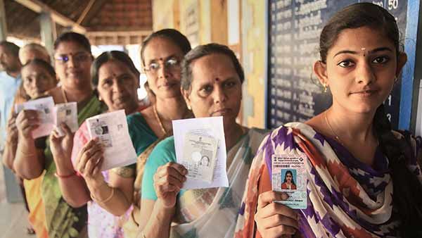 தமிழக ஊரக உள்ளாட்சித் தேர்தல்.. வாக்குப் பதிவு நிறைவு.. 70 சதவீத வாக்குகள் பதிவு