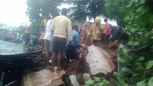 17 பேர் பலியாக காரணமான சுவர்.. 'தீண்டாமை சுவர்' என வழக்கு.. ஹைகோர்ட் பரபரப்பு உத்தரவு