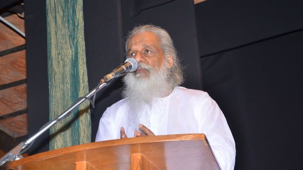 பெண்களே! சபரிமலைக்கு வராதீங்க.. வருவதால் ஐயப்பனுக்கு எதுவும் ஆகாது.. ஆனால் .. யேசுதாஸ் பரபர விளக்கம்