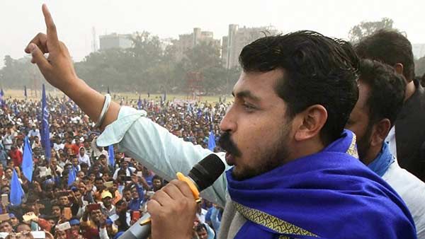 இன்னும் 10 நாள்தான்.. 5000 இடங்களில் போராட்டம் வெடிக்கும்.. பாருங்கள்.. பீம் ஆர்மி ஆசாத் மாஸ் சவால்