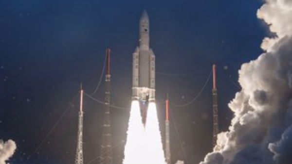 வெற்றிகரமாக இன்று அதிகாலை விண்ணில் பாய்ந்தது இந்தியாவின் ஜிசாட்-30 செயற்கைக் கோள்