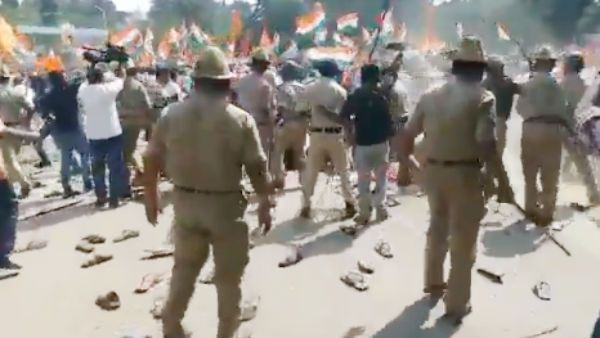 கர்நாடகா: குடியுரிமை சட்ட திருத்த ஆதரவு கோலார் பேரணியில் போலீசார் தடியடி