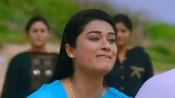 Lakshmi stores serial: அது சரி குஷ்பூ மேம்.. அவருக்கு பதில் இவர்னு போட்டு இருக்க கூடாதா?