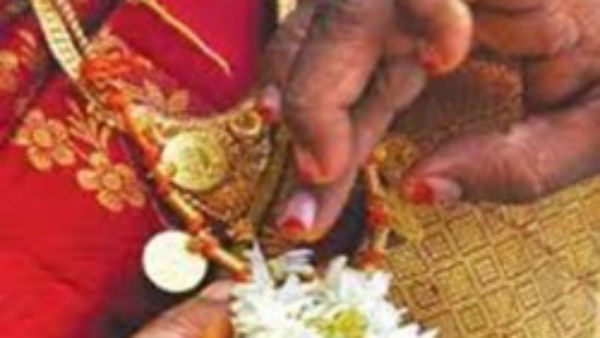 திருமணமான பெண்களுக்கு தீர்க்க சுமங்கலி வரம் தரும் திருவாதிரை நோன்பு  