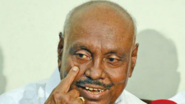 இந்திய வரலாற்றில் எம்.எல்.ஏக்களை கூண்டோடு தகுதி நீக்கம் செய்த முதல் சபாநாயகர் பி.எச். பாண்டியன்