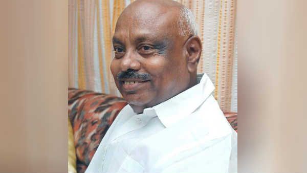 எம்ஜிஆர் மறைவுக்கு பின்னர் ஜா அணியில் போட்டியிட்டு வெற்றி பெற்ற ஒரே எம்எல்ஏ பி.எச் பாண்டியன்