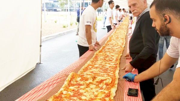 338 அடி.. ஆஸி. காட்டுத்தீயை அணைக்க போராடும் வீரர்களுக்காக வித்தியாசமாக யோசித்த ஹோட்டல்!