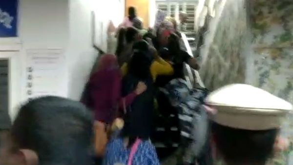 ஆபாச நடனம்.. கிளப்பில் 21 இளம்பெண்களை சுற்றி வளைத்த ஹைதராபாத் போலீஸ்..