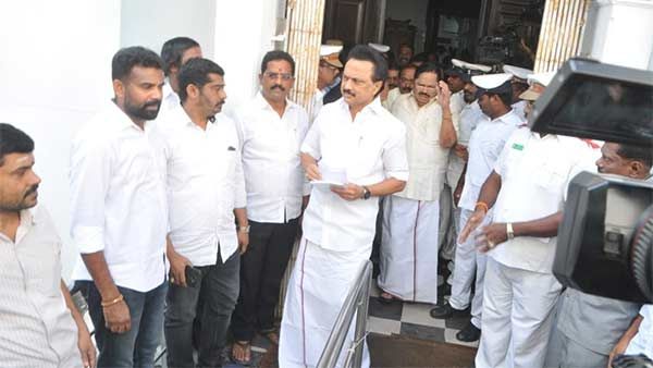 தமிழக சட்டமன்ற கூட்டத்தொடர் தொடங்கியது... திமுக, காங்கிரஸ், உள்ளிட்ட கட்சிகள் வெளிநடப்பு